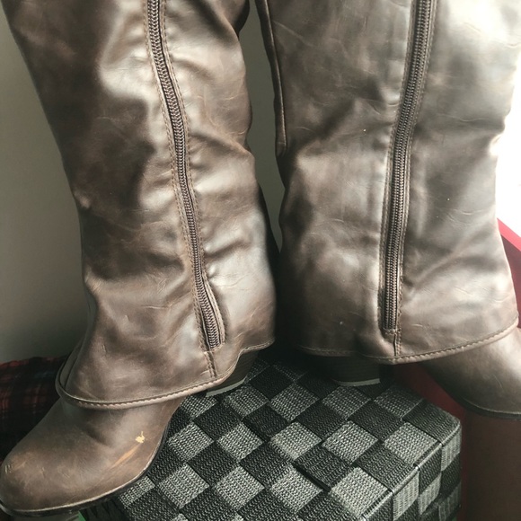 Cowgirl Style Brown Heeled Boots Size 5 - Picture 7 of 8